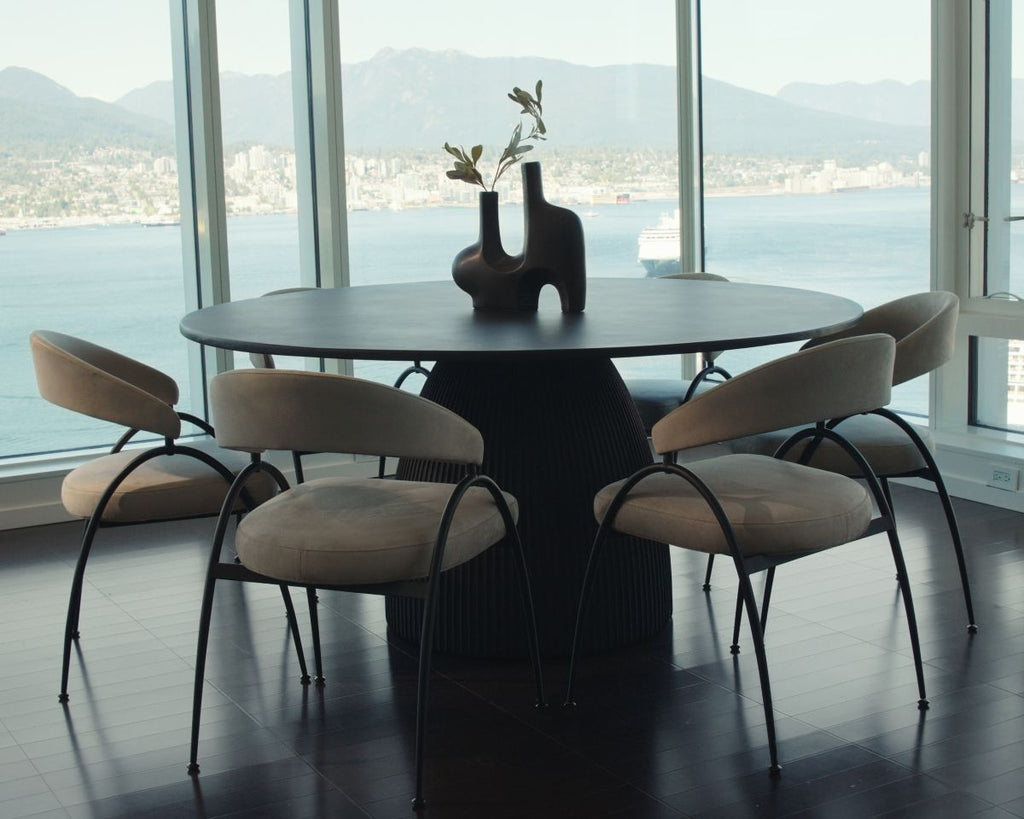 Grace Around™ Dining Table