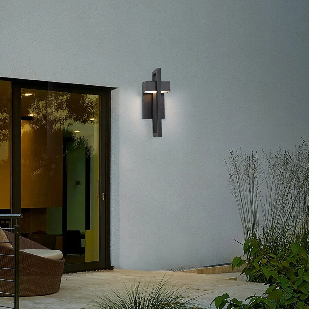 xBeStill Glow™ LED Outdoor Wall Sconce