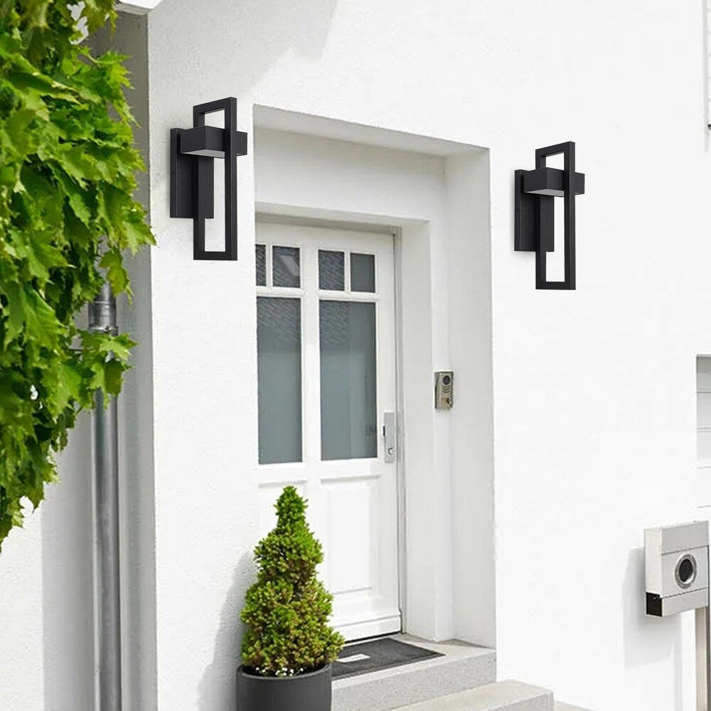 xBeStill Glow™ LED Outdoor Wall Sconce