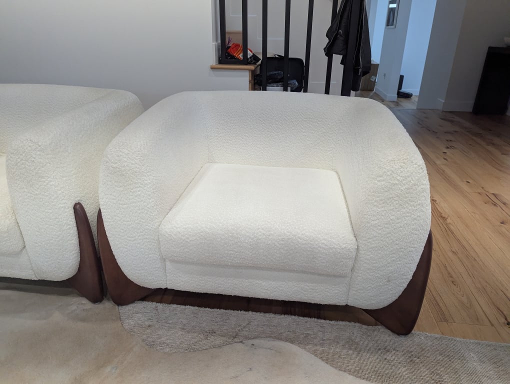 Quiet Moments™ Tina Bouclé Club Chair – Ivory White